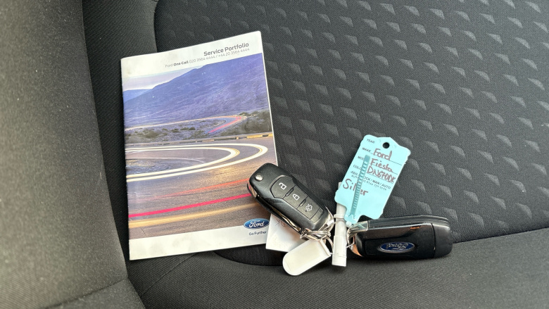 Ford Fiesta 1.1 Zetec 5dr Petrol Hatchback